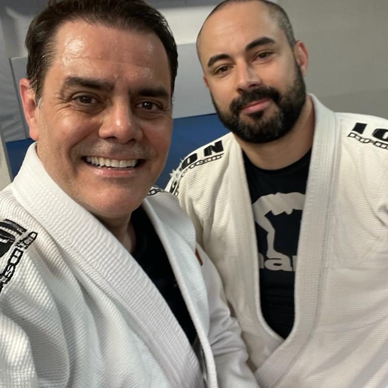 9303c7fd-7939-4eb4-9711-8d5a2556e4ef